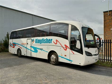 cheap coach hire berkshire